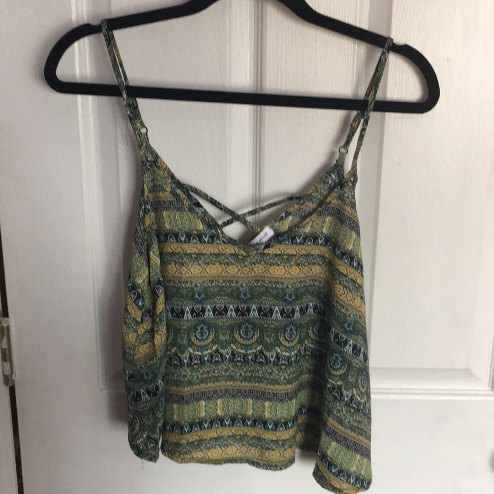 Crop top